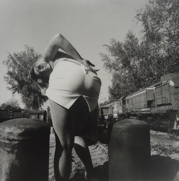 «Железная дорога», 1994 год. Фото № 3.Выставка «Сергей Чиликов. "Съемщик» и «визуалист"» с этой фотографией.