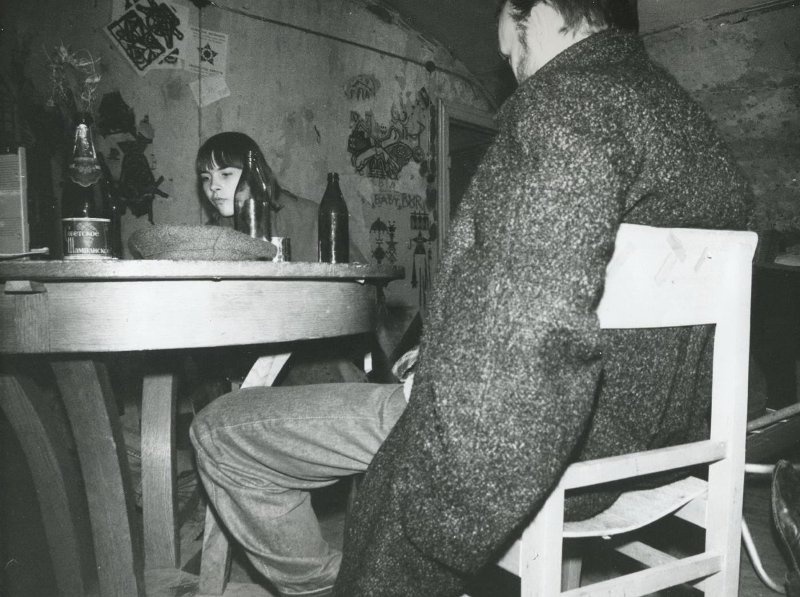 Без названия, 1991 - 1999. Выставка «Советское шампанское» с этой фотографией.