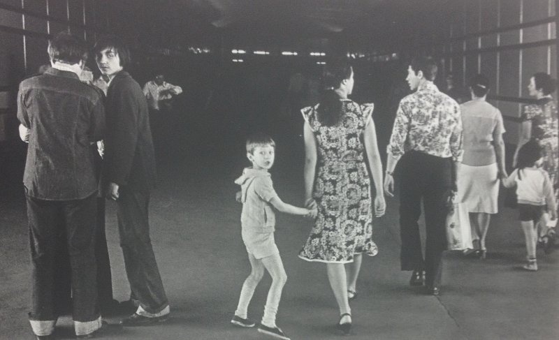 В переходе, 1980 год, г. Москва