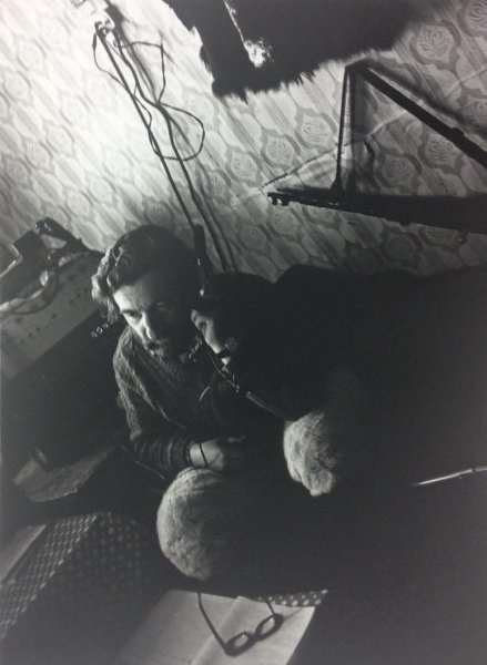 Радист, 1984 год, Магаданская обл., Чукотский АО. Выставка «Север Сергея Бурасовского» с этой фотографией.