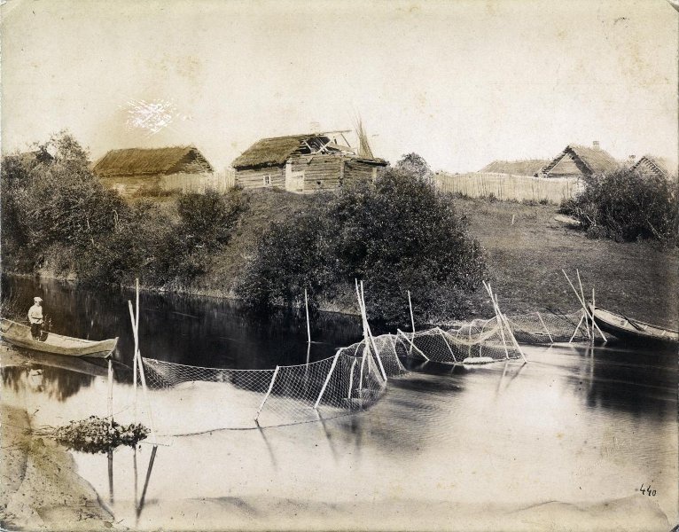 Ловля рыбы бреднем, 1890-е