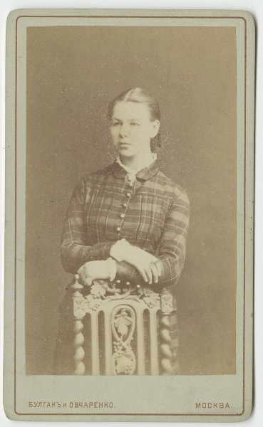 Портрет молодой девушки, 1880 - 1899
