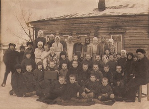 Ученики 2-го класса Березовской начальной школы, 13 января 1936, Центрально-промышленная обл., Сапожковский р-н, дер. Березовка. С сентября 1937 года – Рязанская область.&nbsp;