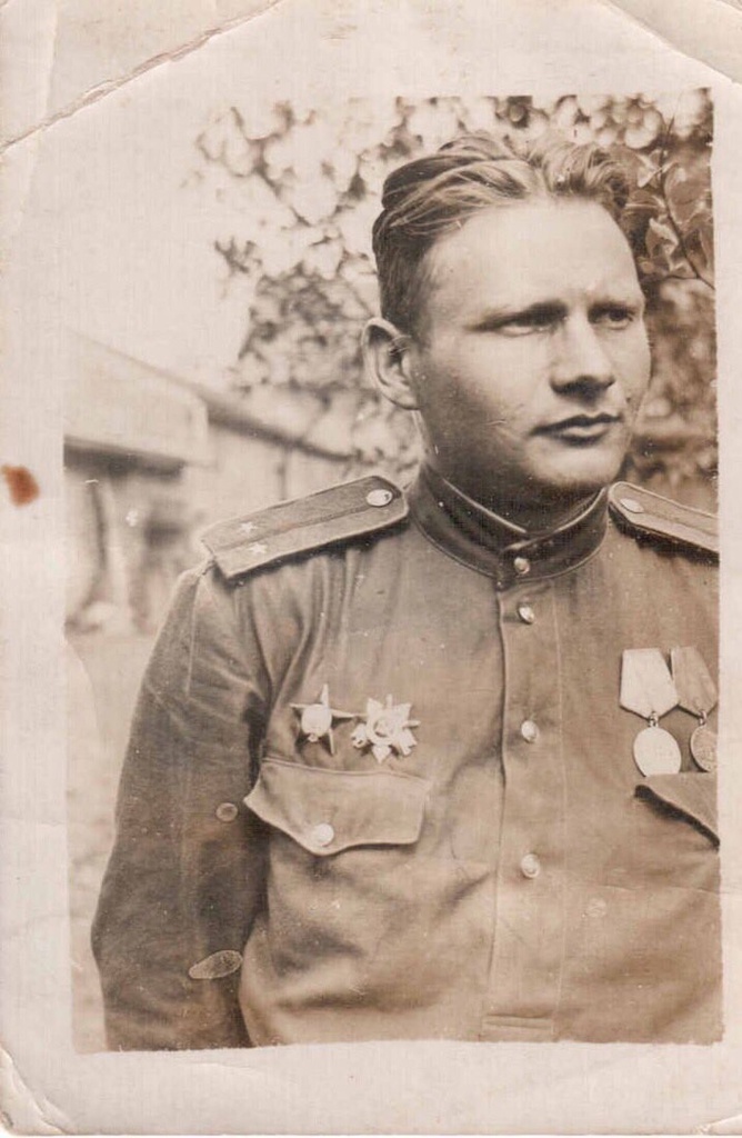 дед танкист