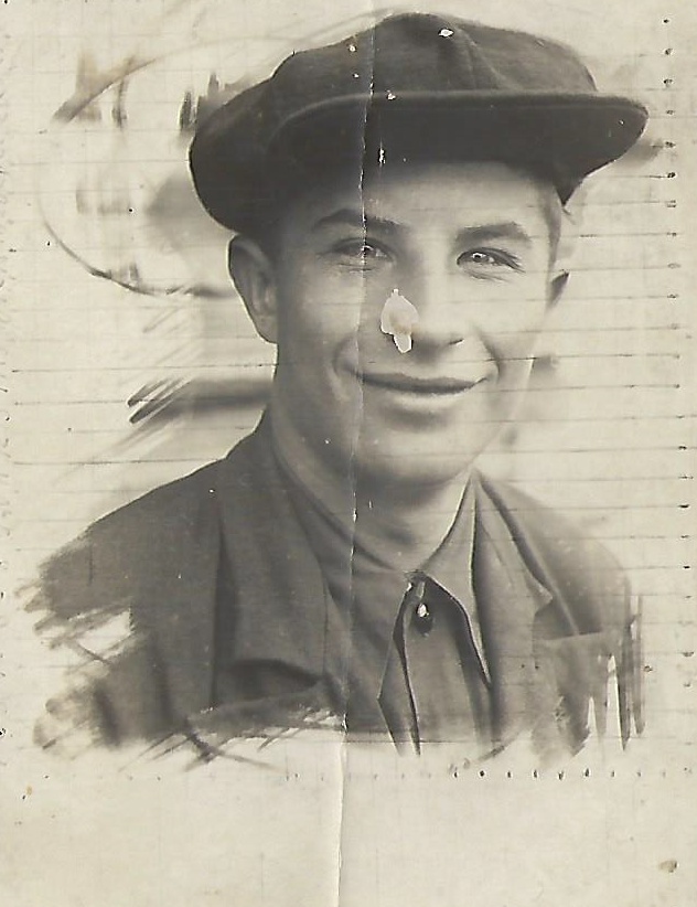 Александр Михайлович Вальков, 1930 - 1949. Фотография из архива пользователя Ивана.