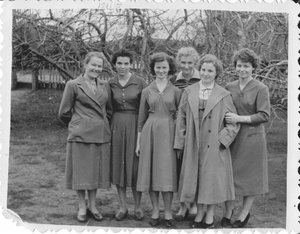 Заводские подруги, 2 апреля 1959, г. Омск. Из личного архива Ирины Генриховны Пшеничниковой, которую прислал Ирис Левензон.