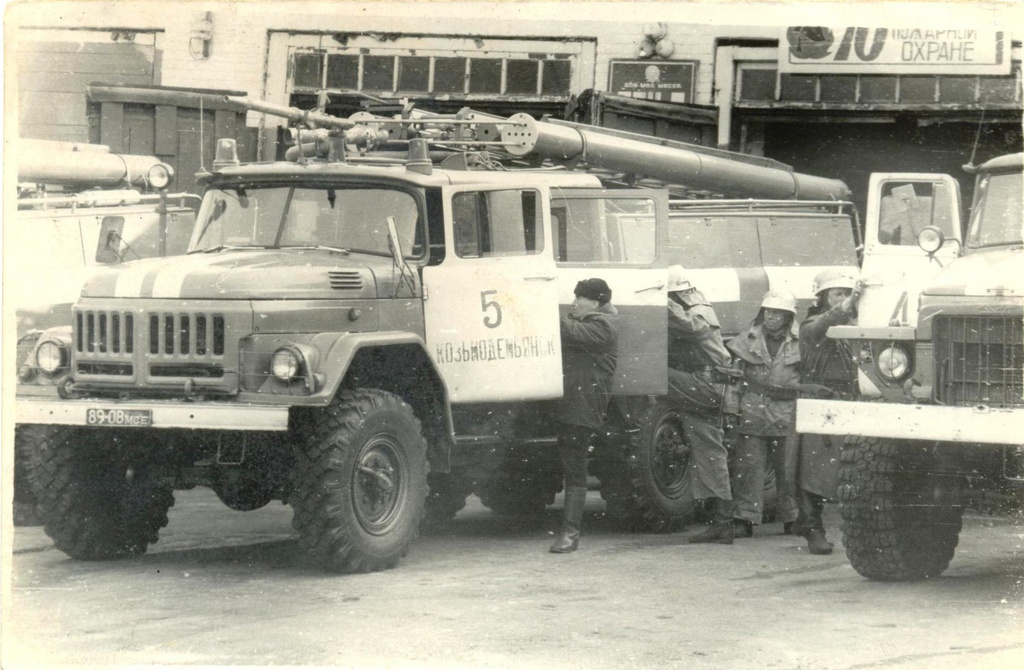 Пожарные машины ЗИЛ-131 и Урал, 20 марта 1985, г. Козьмодемьянск