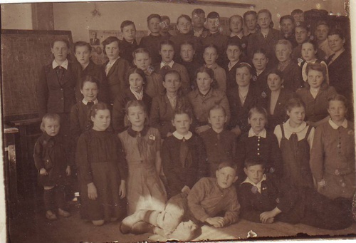 Школьный класс, 1 сентября 1937 - 1 октября 1939, Пермская обл., пос. Пашия