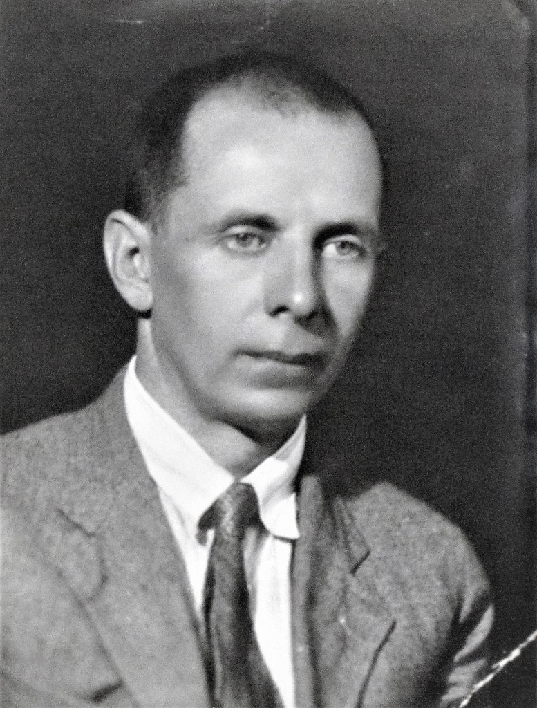 Фото \"Н. Г. Тихонов, художник и педагог\", 1 июня 1930 - 31 декабря 1939 ...