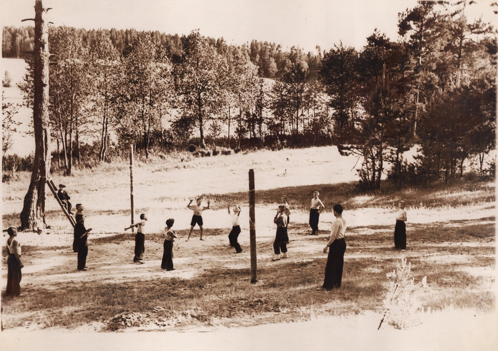 Фото "Пионерский лагерь отдыха", 1 июня 1950 - 31 августа 1960 ...