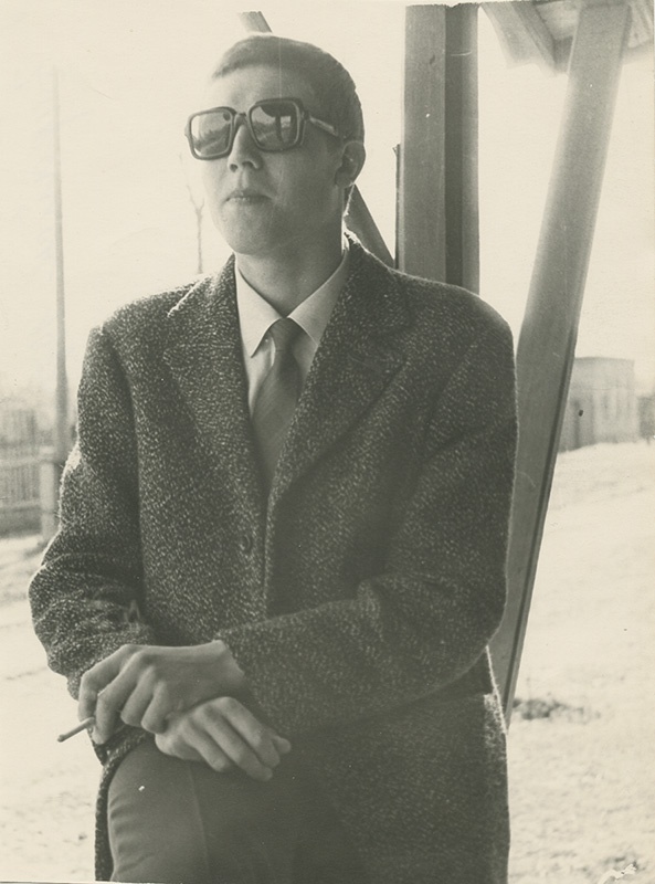 Сергей Борисович Королев, 1970 год, г. Зарайск. Выставка «Пора надевать пальто!» с этой фотографией.