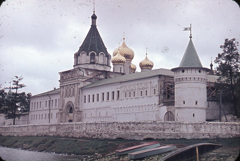 Фото "Ипатьевский монастырь", 1966 - 1968, г. Кострома - История России ...