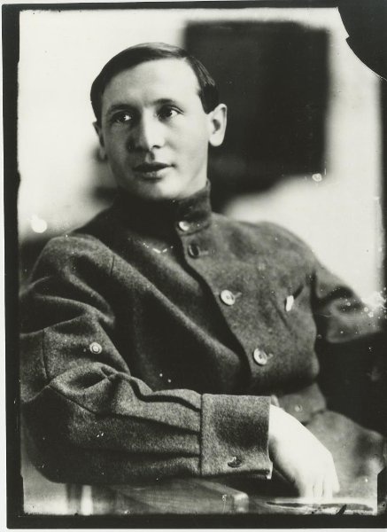 Портрет Макса Пенсона, 1925 - 1935. Выставка «Фотограф Макс Пенсон» с этим снимком.&nbsp;&nbsp;