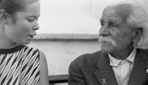 Секретарь Льва Толстого Виктор Лебрен, 1968 год, Тульская обл., Щекинский р-н, Ясная Поляна. Выставка «Письмо, определившее жизнь. Француз Виктор Лебрен и его Мастер» с этой фотографией.