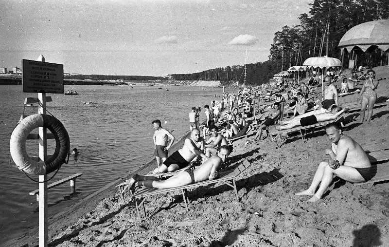 Пляж в Серебряном бору, 1955 - 1959, г. Москва