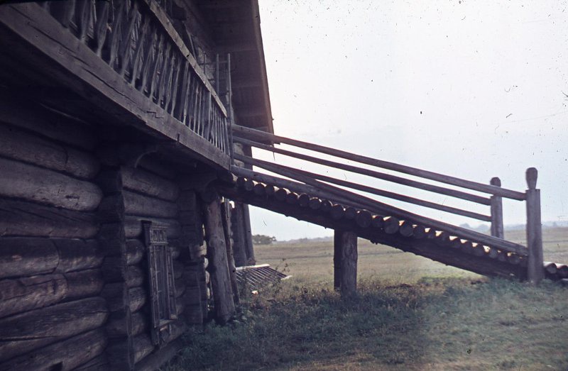 Кижи, 1967 год, Карельская АССР, о. Кижи. Выставка «Карелия. Спокойная красота чистого сердца» с этой фотографией.