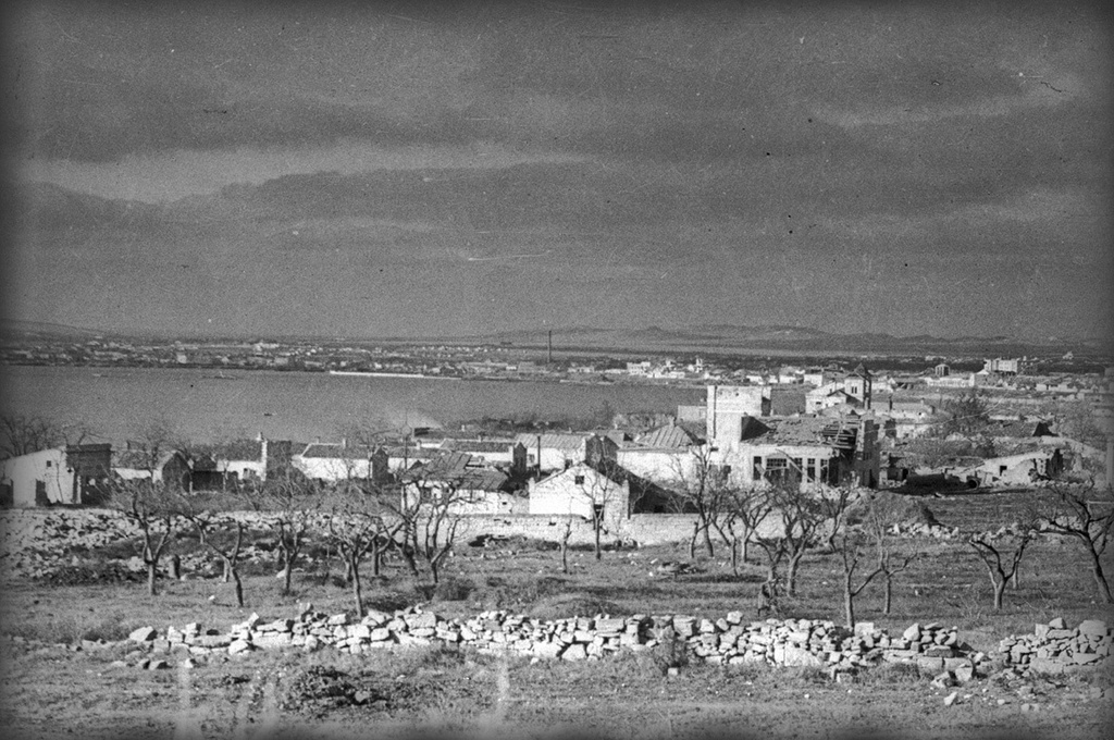 Разрушенный город, 1941 год