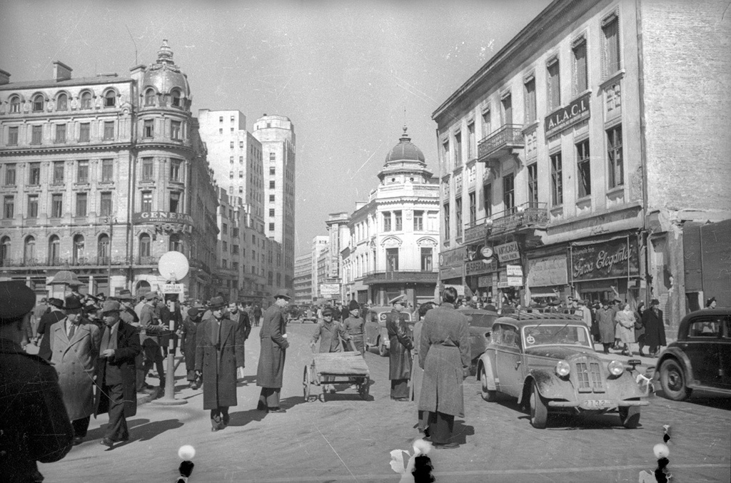 На улицах Бухареста, август - сентябрь 1944, Румыния, г. Бухарест