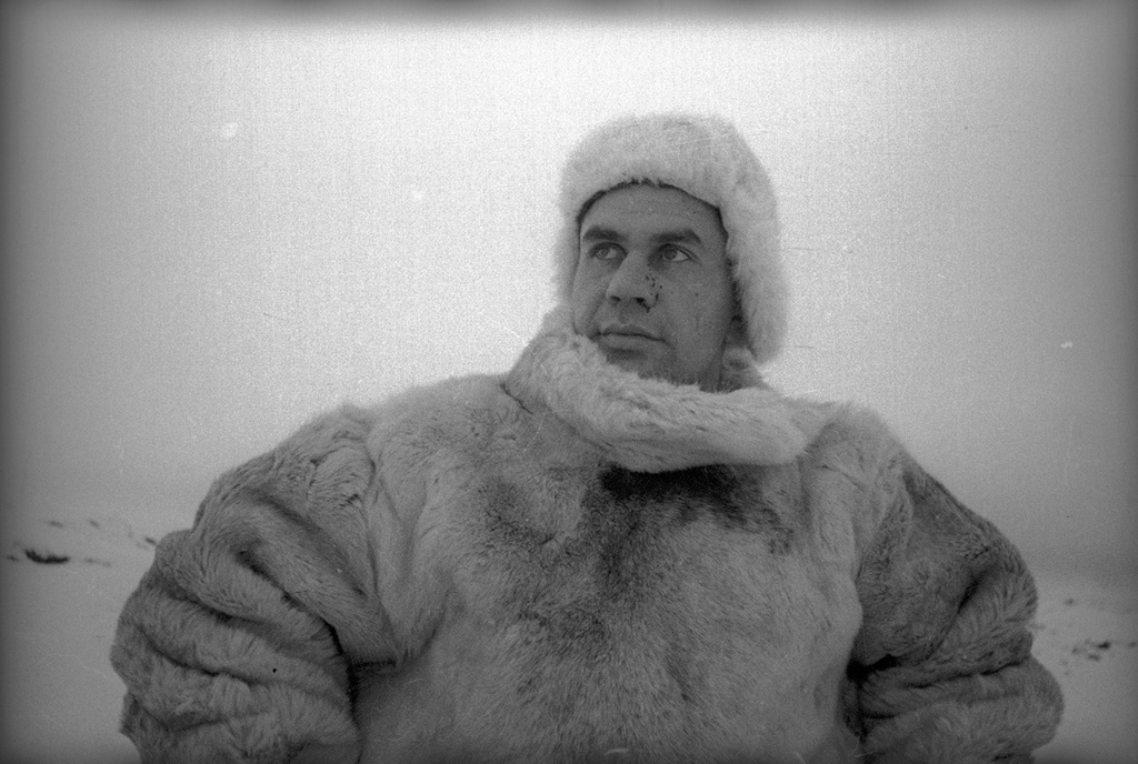 Герой Советского Союза разведчик Виктор Леонов, 1942 год, Кольский п-в. Выставка «Разведчики и снайперы. Невидимый фронт» с этой фотографией.