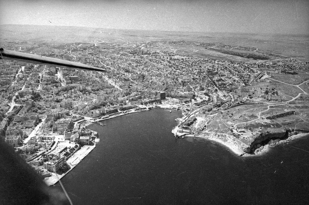 Съемка Севастополя с воздуха, май 1944, Крымская АССР, г. Севастополь