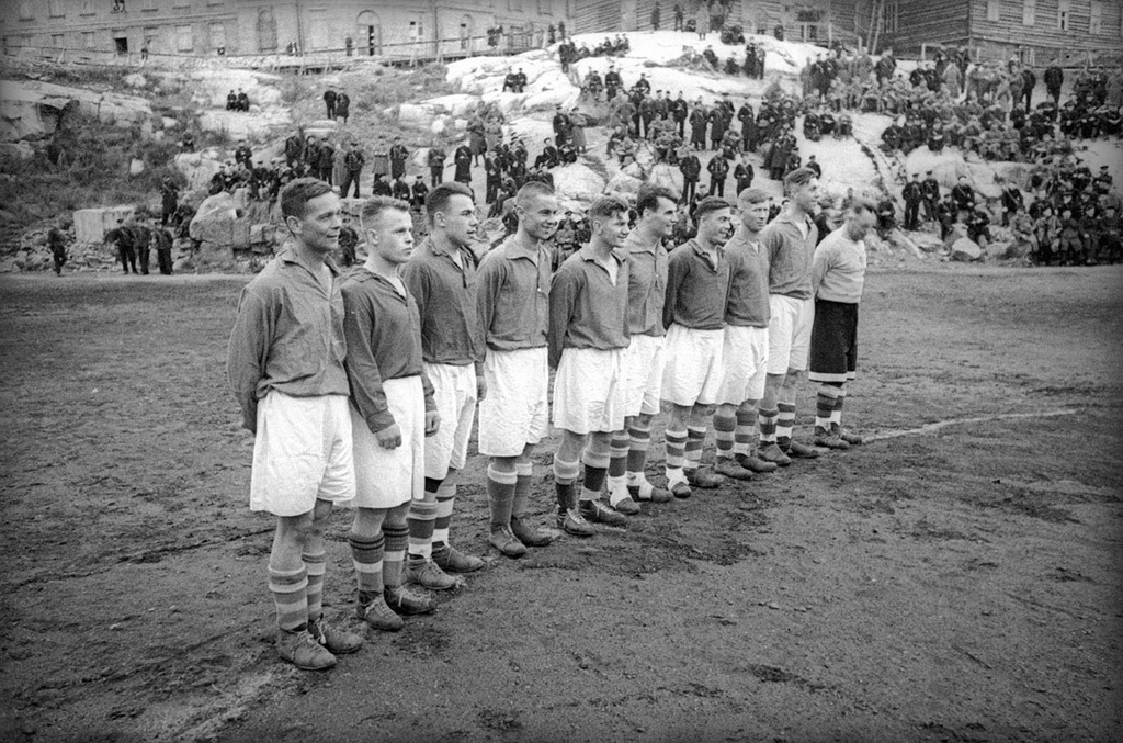 Футбольный матч, 1942 год, Мурменская обл., г. Полярный