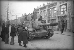 Советские танки в Симферополе, 13 апреля 1944, Крымская АССР, г. Симферополь