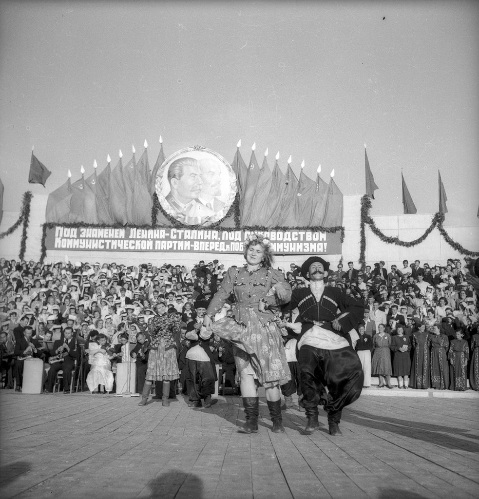 Фото Праздник урожая на Кубани, 1953 год - История России вфотографиях