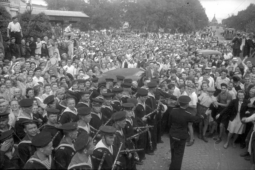 Парад в харбине 1945 фото