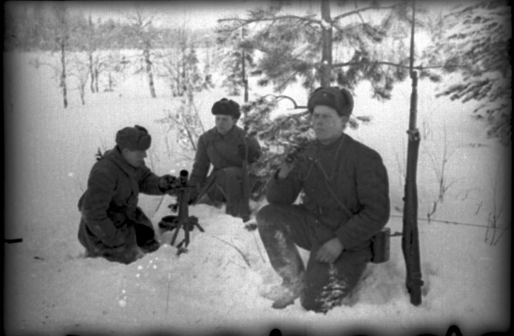 Советско-финская война. Батарея лейтенанта Б. Струтынского на передовой позиции, 1 декабря 1939 - 29 февраля 1940