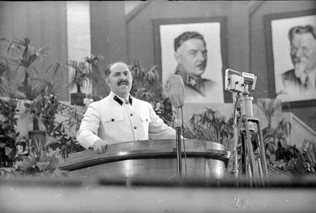 Фото "Лазарь Каганович", сентябрь 1938 - История России в фотографиях