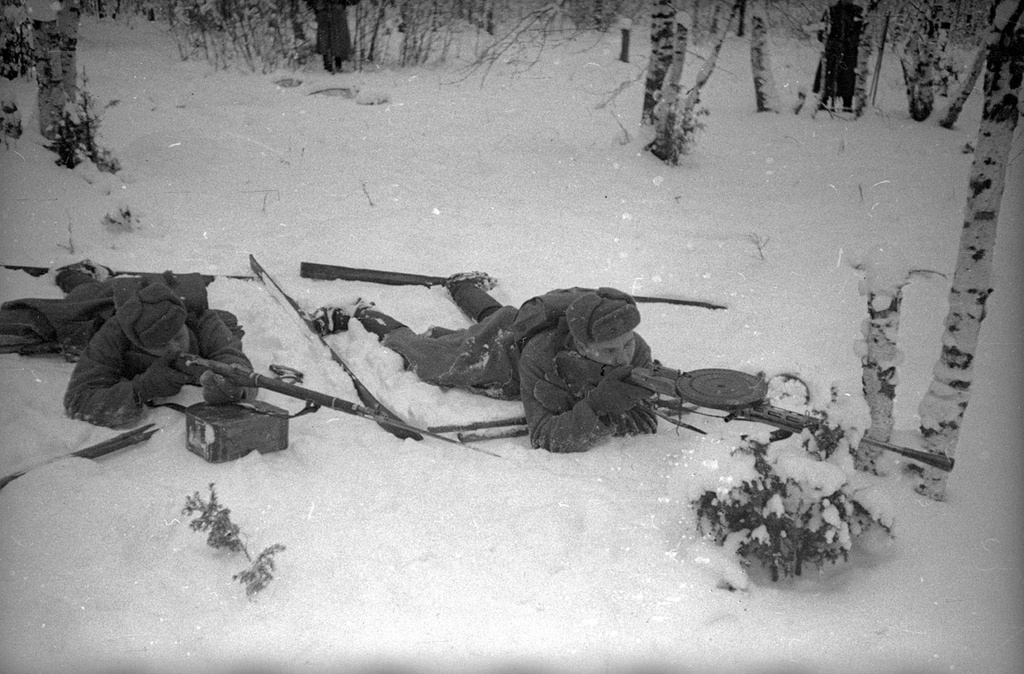 В зимнем лагере, январь - февраль 1940