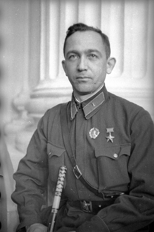 Герой Советского Союза Анатолий Александрович Дьяконов, 1940 год, г. Москва