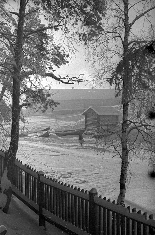Рыбацкая избушка. Фотоэтюд. Советско-финская война, 1 декабря 1939 - 29 февраля 1940