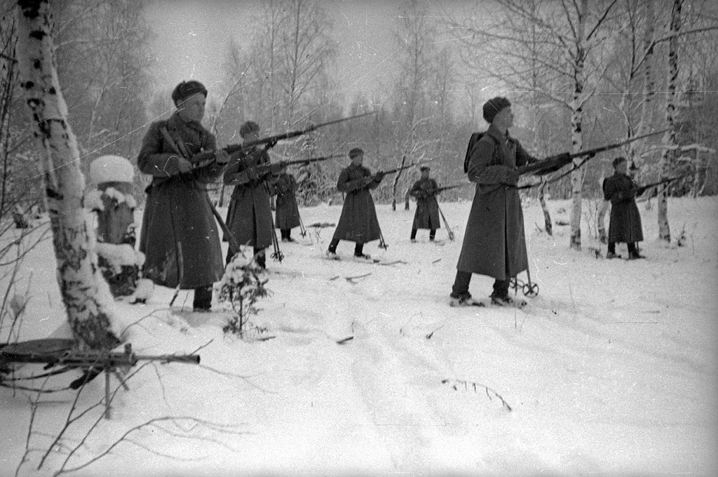 В зимнем лагере. Атака, 1940 год