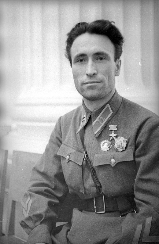 Герой Советского Союза Николай Заиюльев, 1940 год, г. Москва