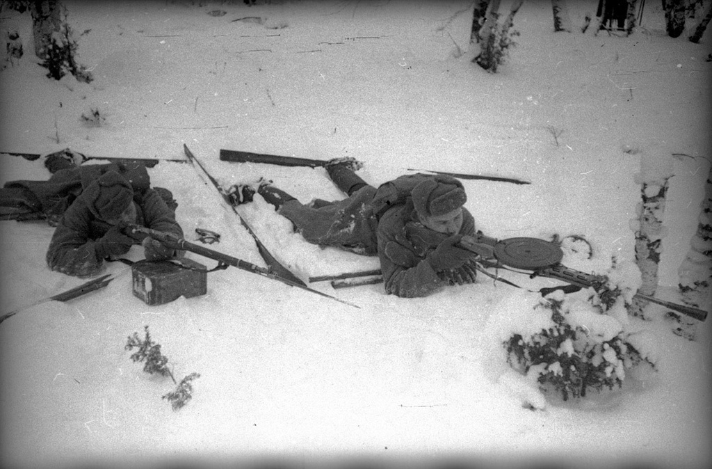 В зимнем лагере, 1940 год