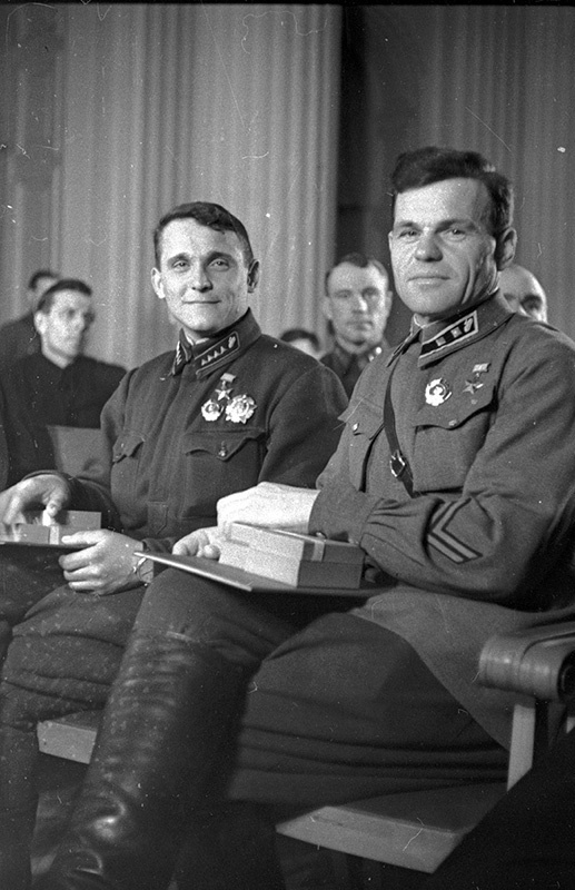 Герои Советского Союза Иван Просолов и Евгений Мороз, 1940 год, г. Москва