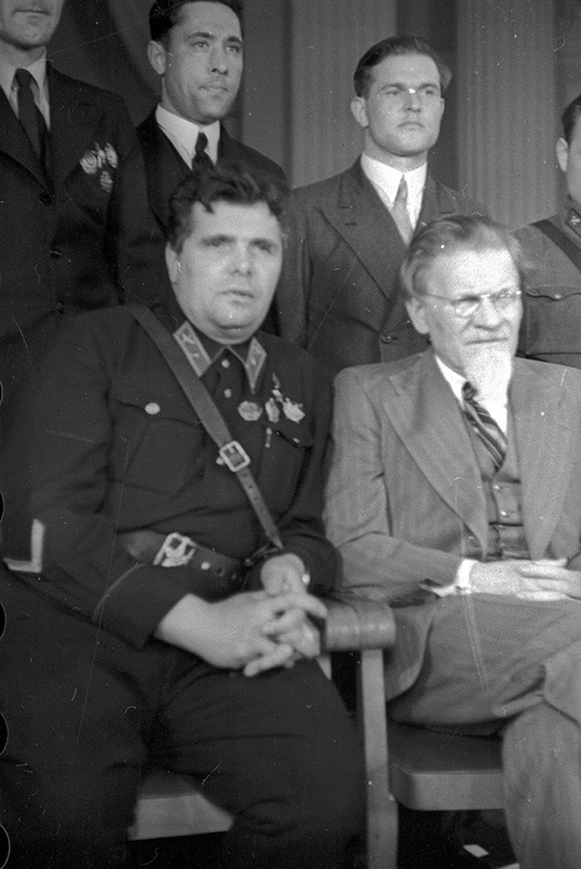 Михаил Калинин и Михаил Водопьянов, 1940 - 1941, г. Москва