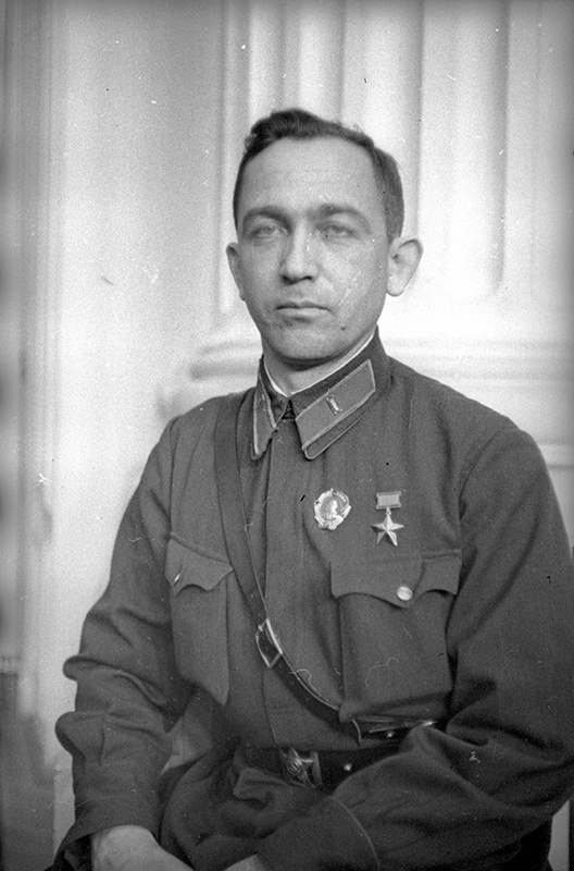 Герой Советского Союза Анатолий Александрович Дьяконов, 1940 год, г. Москва