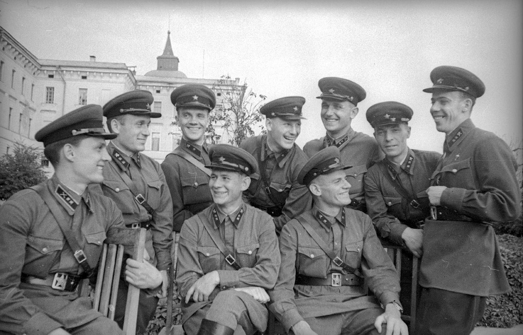 Отличники-выпускники артакадемии Артиллерийская академия им. Дзержинского, 10 августа 1939