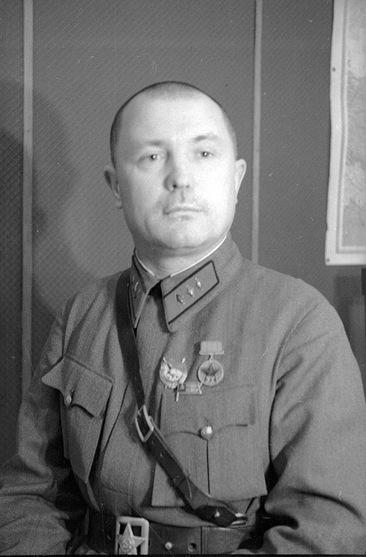 Корпусной комиссар Александр Запорожец, 1938 - 1940