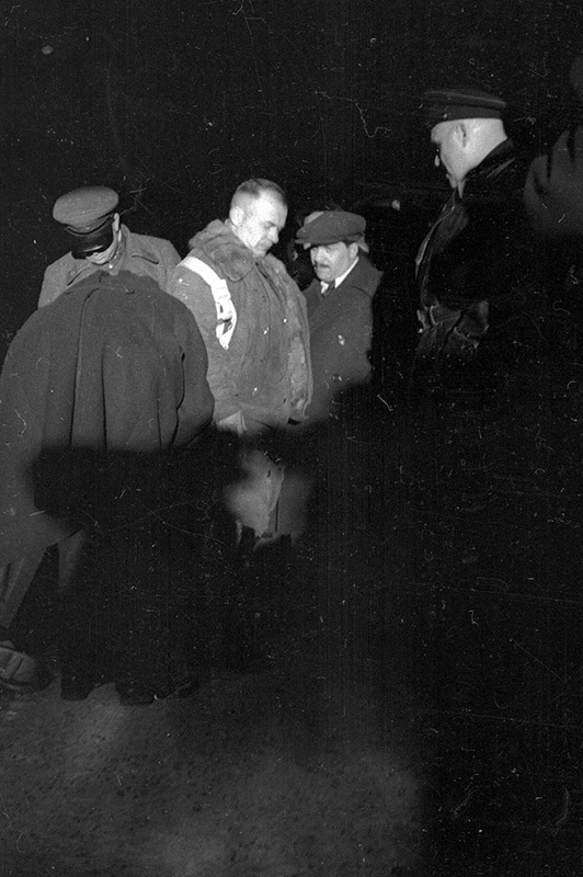 Коккинаки на старте, апрель 1939, Московская обл.. Серия «Перелет Коккинаки и Гордиенко».