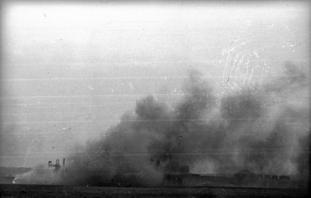 Взрыв завода, 1939 - 1941