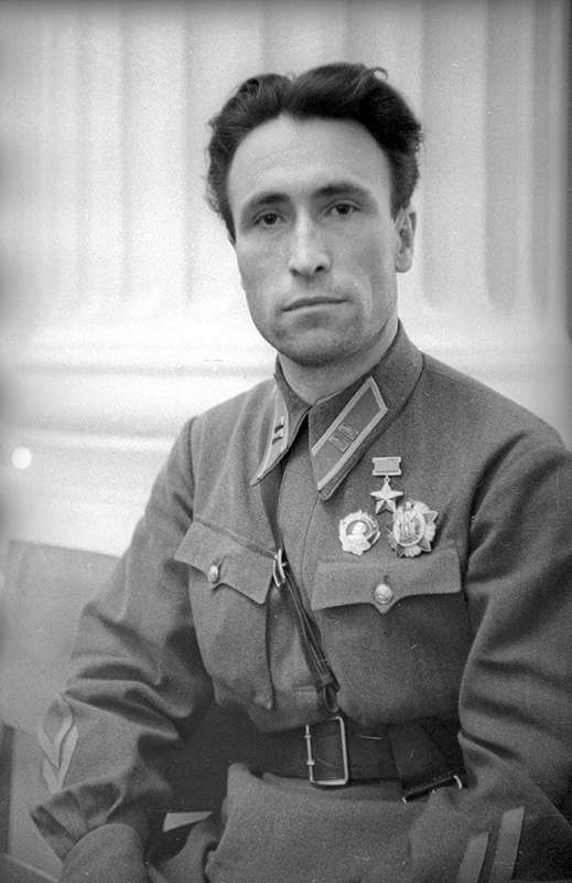 Герой Советского Союза Николай Заиюльев, 1940 год, г. Москва