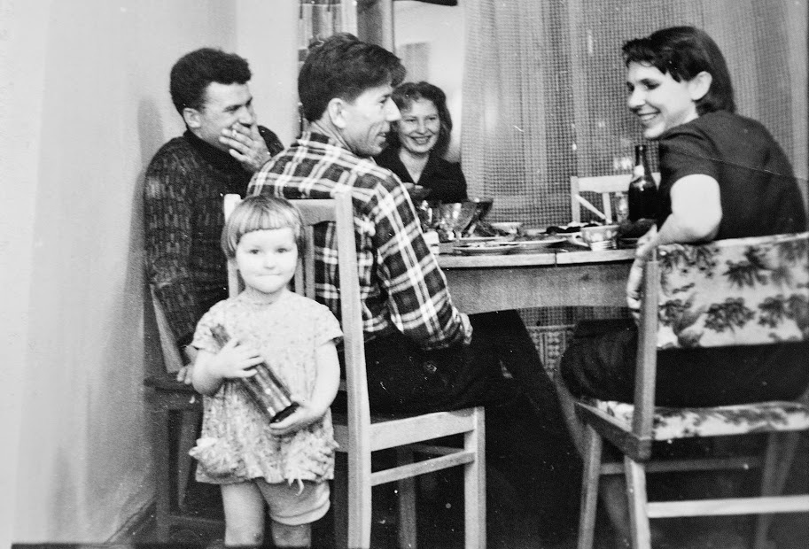 Семейное застолье, март - декабрь 1966, г. Чита. 
