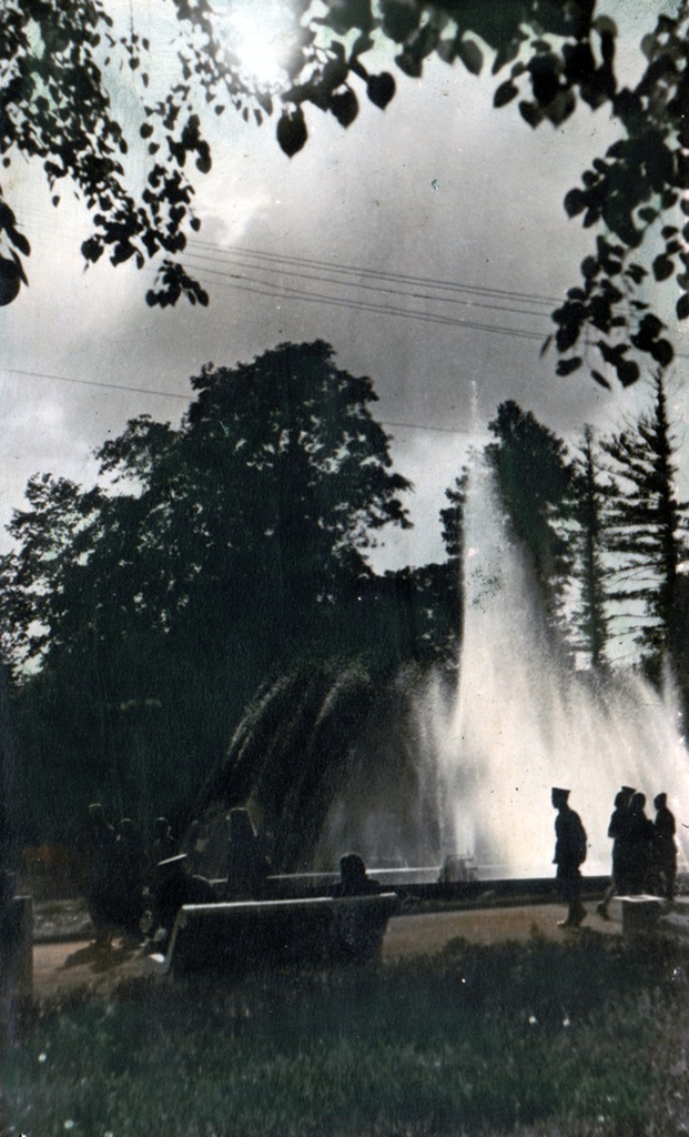 Сокольники вечером, 1950 год, г. Москва. 
