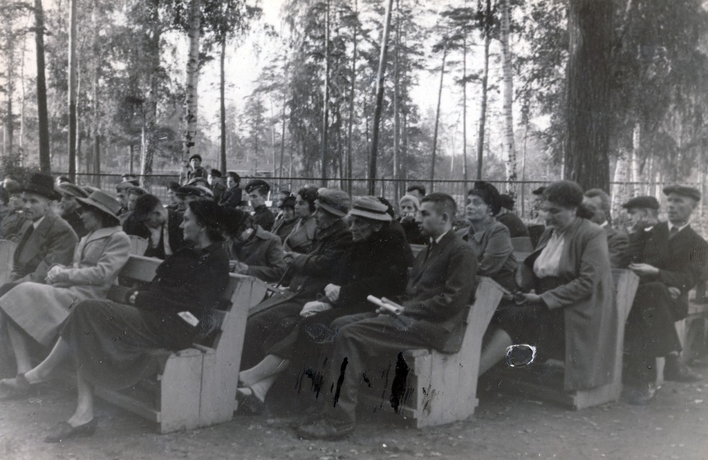 В лектории, 1946 год, г. Москва. 