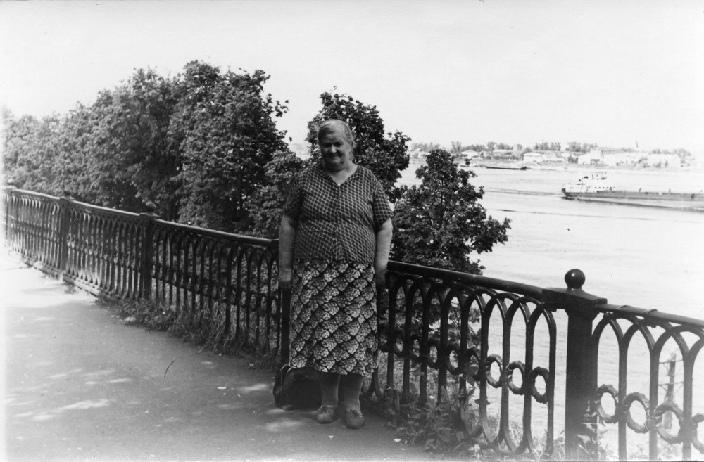 Портрет матери фотографа, Анны Тимофеевны Афанасьевой, май - сентябрь 1960, г. Ярославль