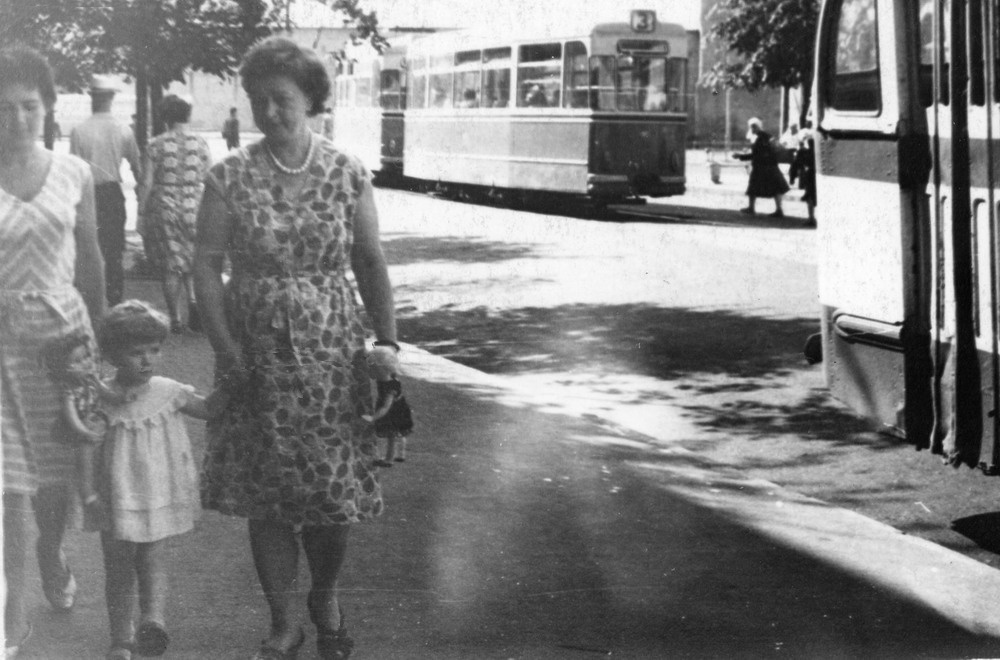 Галина Николаевна и Лена Арендарь, май - сентябрь 1964, г. Ярославль