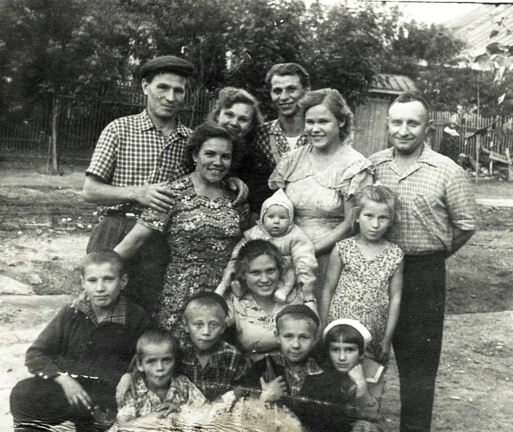 Дружная большая семья, июнь - декабрь 1964, г. Горький. 